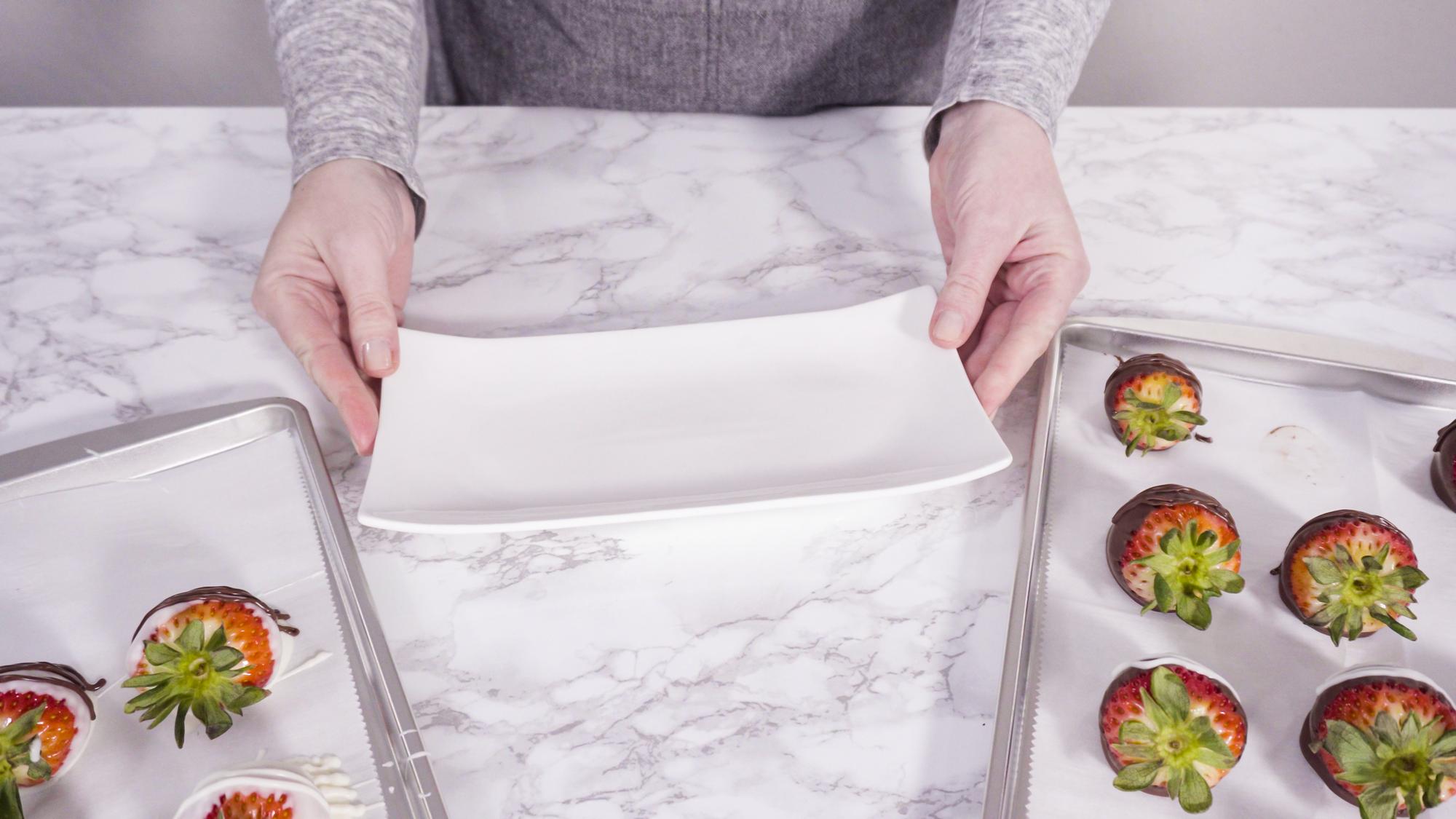 neatly packed weekly recipe kit
